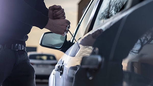 Sigorta şirketleri poliçe şartlarını öne sürüyor