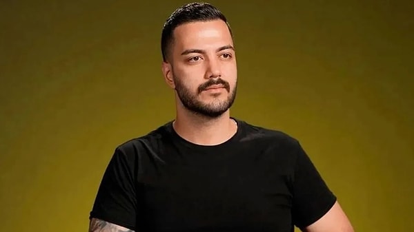 Sabuncuoğlu bir çok kuruluşta gazetecilik yapmıştı.