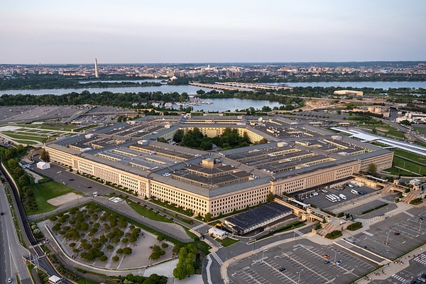 Riskin Sadece Teoride Kalmadığını Gösteren Örnek İse Pentagon'dan Geldi.