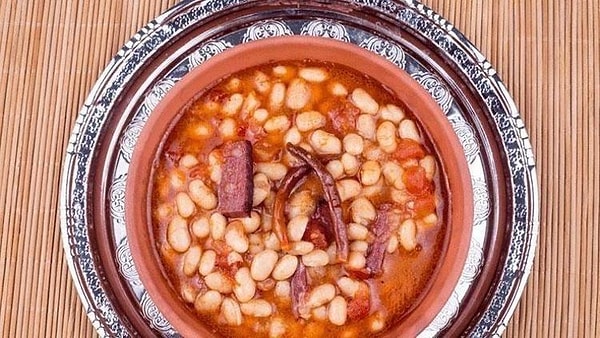 Tam Ölçülü Lokum Gibi Kuru Fasulye Tarifi