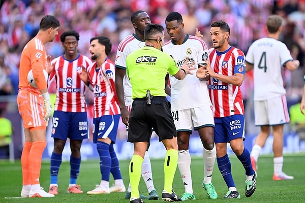 Kulüpten çift dilli yanıt