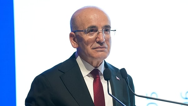 Bakan Mehmet Şimşek: "Sorunlu Alanı Karantinaya Aldık, Genele Yayılmış Sistemik Bir Risk Yok".