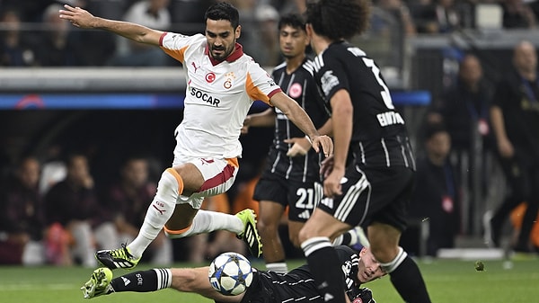 5. İlkay Gündoğan, Manchester City'yle 5 kez İngiltere şampiyonu oldu.