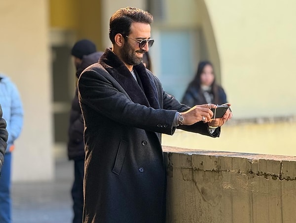 Aşk ve Taht'ın 5. bölümde final yapacağı haberinin ardından gözler yeniden Uzak Şehir'e çevrildi.