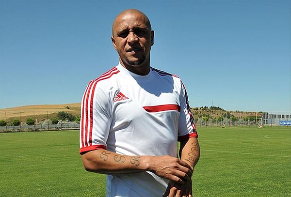 Roberto Carlos: "Nuno Mendes benden daha iyi olabilir, bu gün gibi ortada"