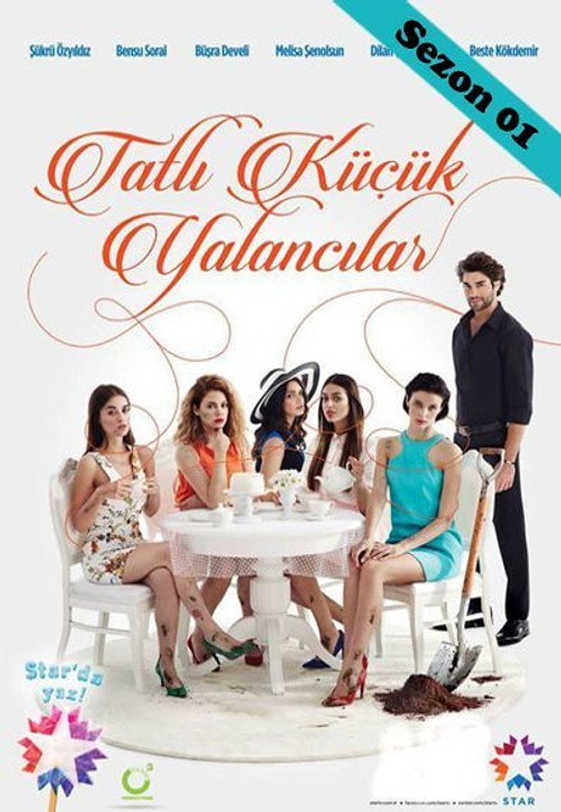 Tatlı Küçük Yalancılar Posteri