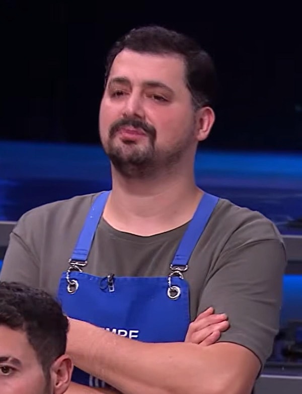 MasterChef'in 25 Eylül bölümünde ödül oyununun ikinci etabında Mavi Takım'dan Emre bir anda nefes almakta zorlandı.