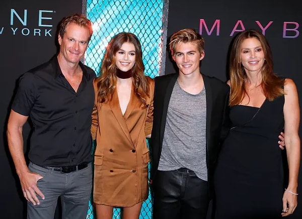 Presley Gerber, yıllardır ruh sağlığı sorunları ve yasaklı madde bağımlılığıyla mücadele ediyordu.