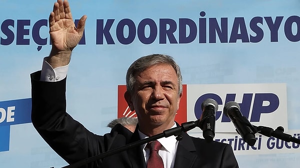 Yavaş 23 Eylül'de CHP'den istifa etti.