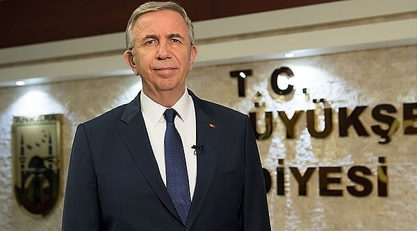 Vatandaşa verdiği yanıt gündem oldu.