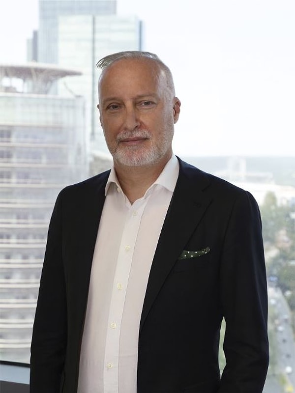 Destek Yatırım Bankası Genel Müdürü Özgür Akayoğlu, fon soruşturması kapsamında bu sabah gözaltına alındı.