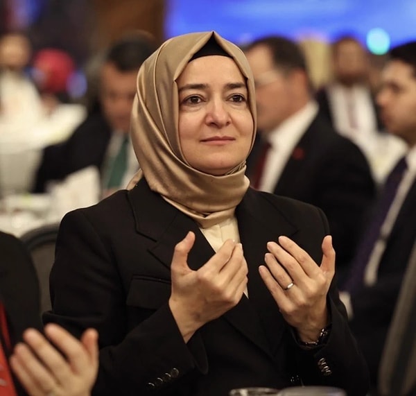 Nefes yazarı Aytunç Erkin'e ulaşan ilk metinde af talebi yalnızca MYK ve MKYK görevleriyle sınırlıydı.