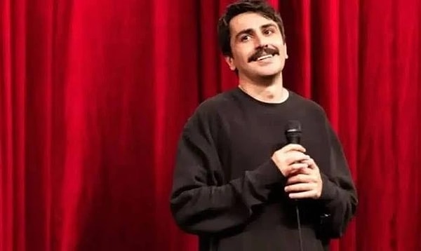 Göktaş, aynı esprileri 197 gösteride 100 binden fazla seyirci önünde yaptığını ve tek bir şikâyet almadığını söyledi