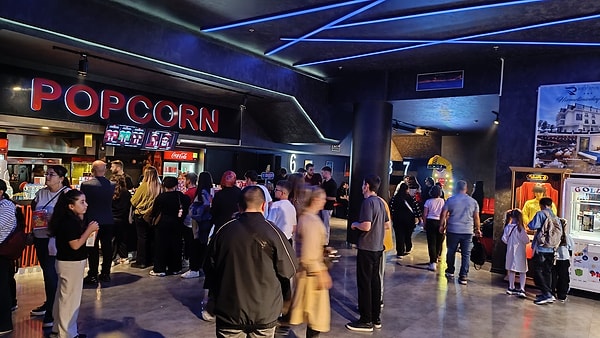 75 il, 1.500 salon, 90 liralık bilet