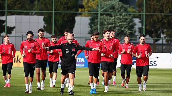 Türkiye İtalya Muhtemel 11'ler