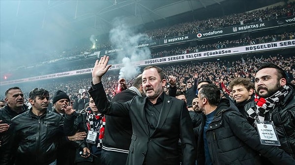 İkilinin arası yeni bozulmadı: Kahveci, Yalçın'ın Beşiktaş'taki ikinci döneminde de sürekli eleştiri yağdırmıştı.