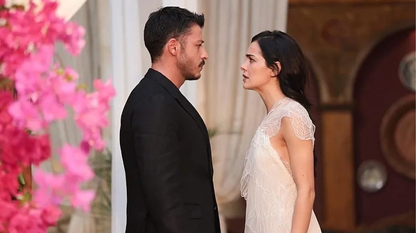 İlk bölümde 2,78 Total reytingi alan dizi, 3. bölümde 2,74'te kaldı.