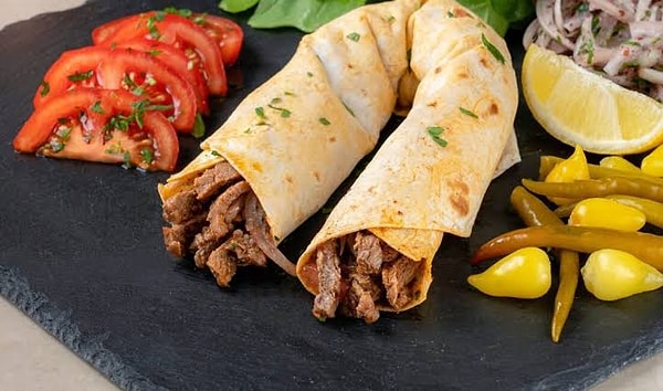 3. Tantuni (Mersin) – 4.3