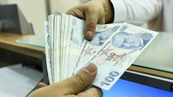 Murat Bal: En önemli kriter ailenin gelirinin düşük olması.