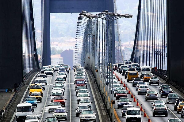 Avrupa Yakası'nda da yollar kilitlendi.