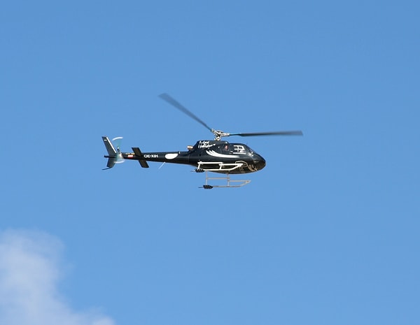 Helikopter antrenman sonrası havalandı.