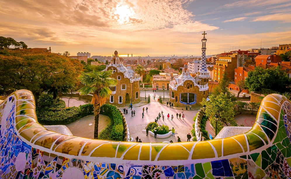 8 Breathtaking Works by Gaudí, Known as "God's Architect": One Has Remained Unfinished for 144 Years