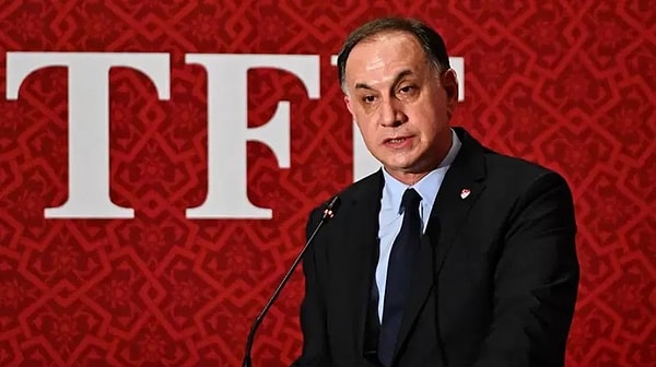 Hakemleri maç öncesi aradığını kabul etti.