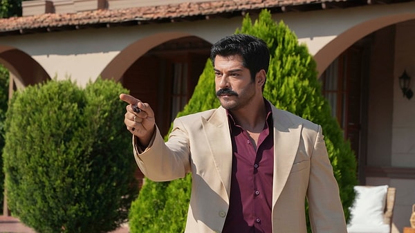 Burak Özçivit, 12-15 Ekim'de Cannes'da düzenlenecek Mipcom'a katılacak.