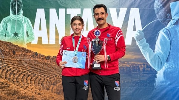 Çayyolu ve Çevresinde Farklı Bir Spor Arayanlar İçin Eskrim Neden Düşünülebilir?