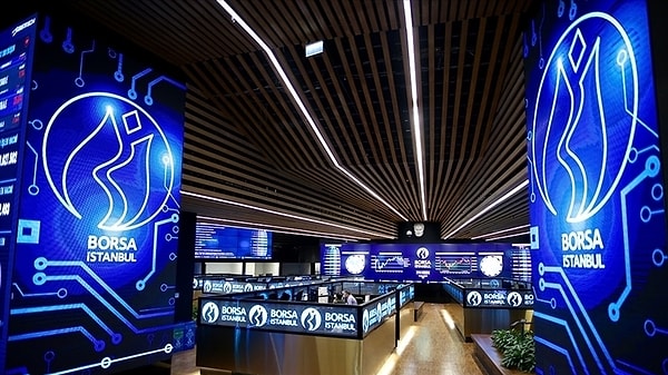 Büyüme tahminini yüzde 2,8'den yüzde 2,3'e çekti.