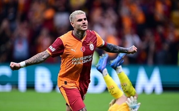 Icardi Galatasaray'da 77 gol attı.