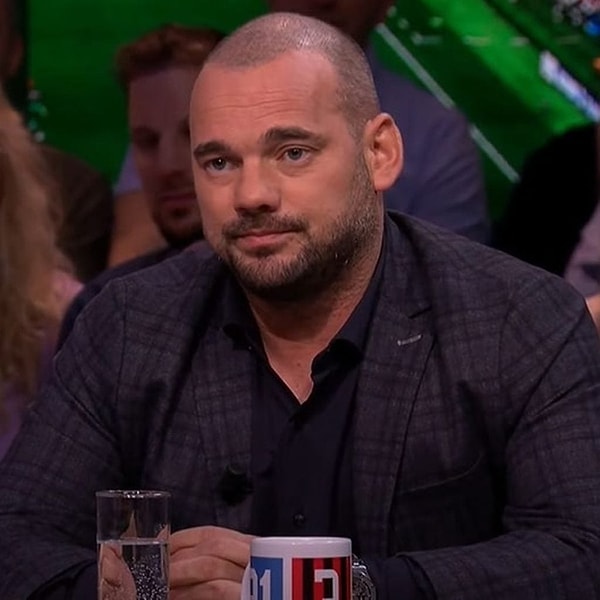 Sneijder anne ve babasını ardı ardına kaybetti.