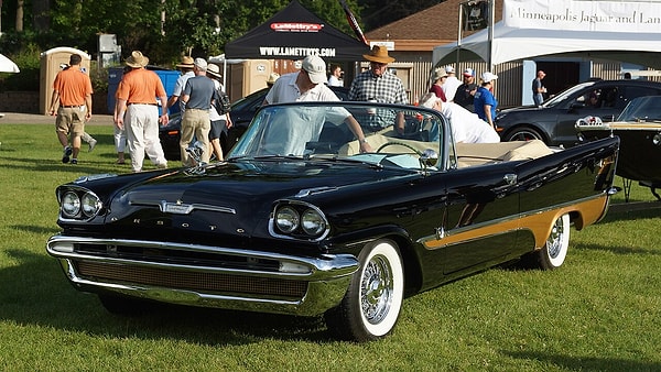 2. DeSoto: Kuyruk kanatlı tasarımlarıyla parladı, 1960'ta fişi çekildi