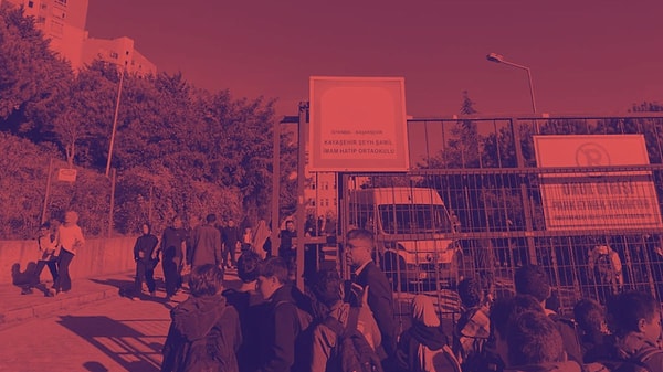 Başakşehir'in Kayaşehir bölgesindeki Şeyh Şamil İmam Hatip Ortaokulunda bıçaklı saldırı meydana geldi.