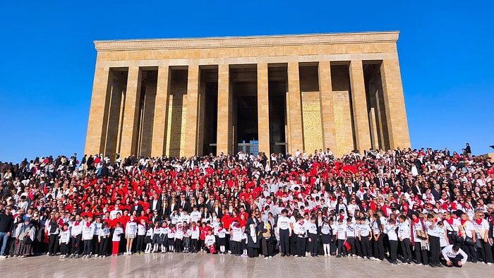Türkiye LÖSEV İçi Tek Yürek Oldu: 100 Bin Kişi Ata'mım Huzuruna Koştu