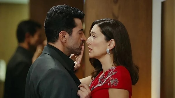 A.B.İ., Kenan İmirzalıoğlu ile Bergüzar Korel'i buluşturduğu ikinci sezonunda 23. bölümle final yaptı.