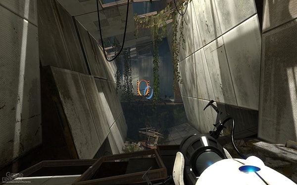 2. Portal 2 mantığınızı zorluyor!