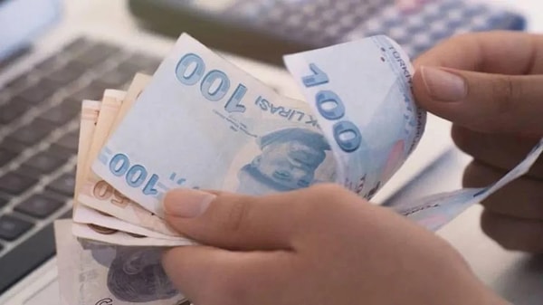 "Ocaktan itibaren tüm emeklilere refah payı verilmesi artık zorunlu hale geldi."