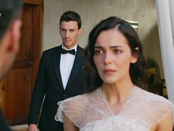 ABC1'de 2,83'e çıkan Mercan Köşk, 19 Eylül'de Gönül Dağı'nın yalnızca 0,02 puan gerisinde kaldı.