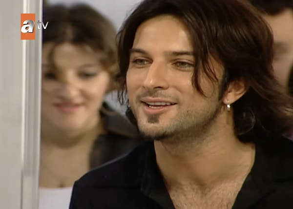 Programlara bile çıkmayan Tarkan, Özkan Uğur ve Suna Pekuysal'ı kıramayınca diziye konuk oldu.