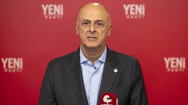 Yeni Partili Ümit Özlale'den fon iddiası.