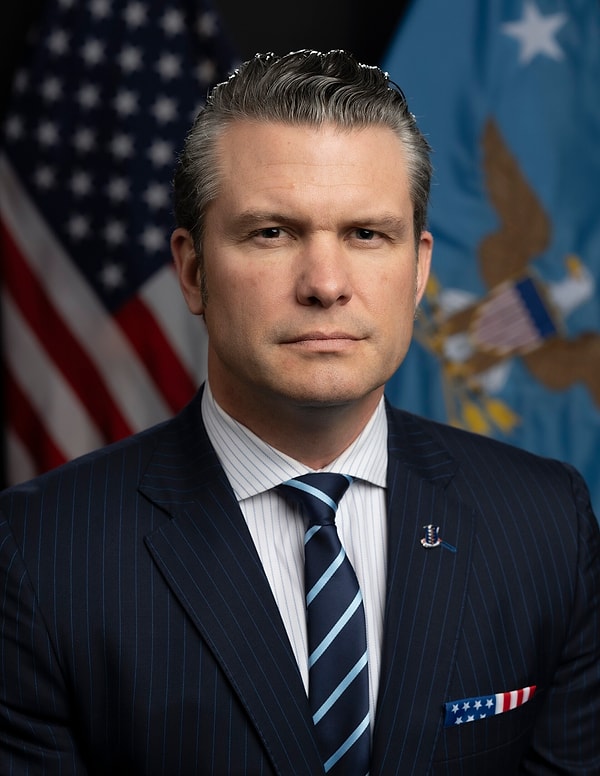 Hegseth Real America's Voice'a konuştu: "İnfazı insanların izleyebilmesini sağlayacağız."
