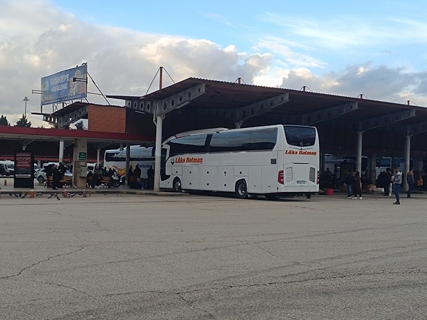 Gaziantep Şehirlerarası Otobüs Terminali: 3,6 puan, 987 yorum