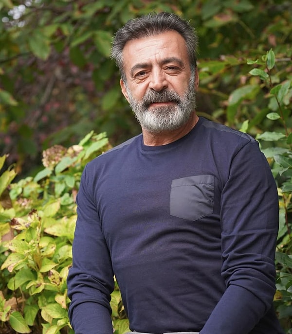 Levent Ülgen'in son dizisi Aynı Yağmur Altında yalnızca 7 bölüm sürüp erken final yapmıştı.
