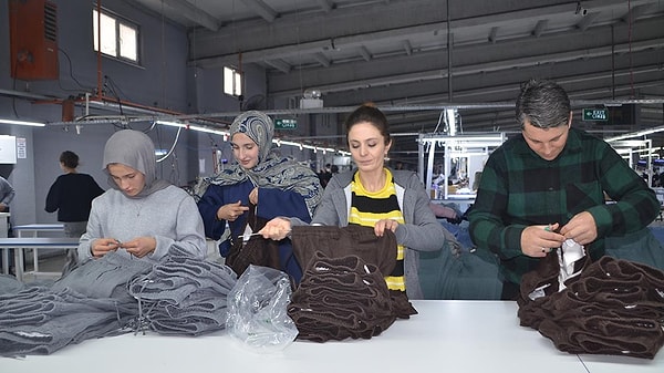 Kıdem ve ihbar tazminatları en geç 7 Kasım'da tek seferde hesaplara yatırılacak