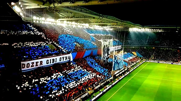Trabzonspor, Beşiktaş maçı için çağrı yaptı.