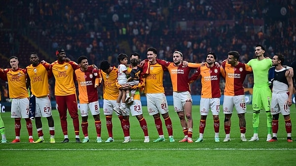Galatasaray-Barcelona Maçı Hangi Kanalda, Şifresiz mi?