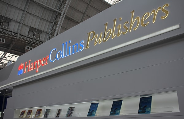 HarperCollins Claude için lisans aldı.