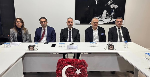 Bekir Bayrakdar Bakan Yardımcısı oldu.