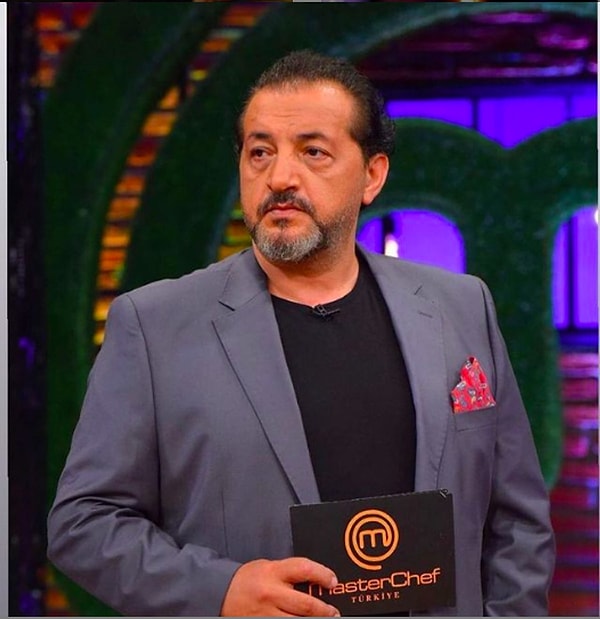 Mehmet Yalçınkaya, 12 yaşında mutfağa girdi ve 2018'den beri MasterChef Türkiye jürisinde oturuyor.